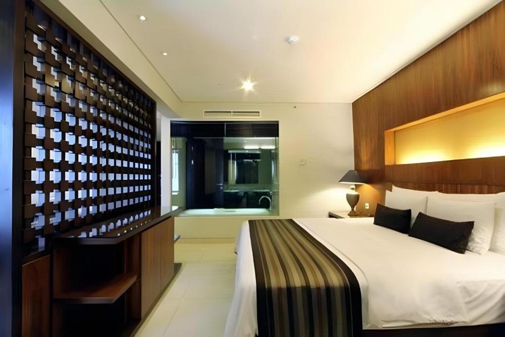 Mitra Bandung Hotel Exterior photo