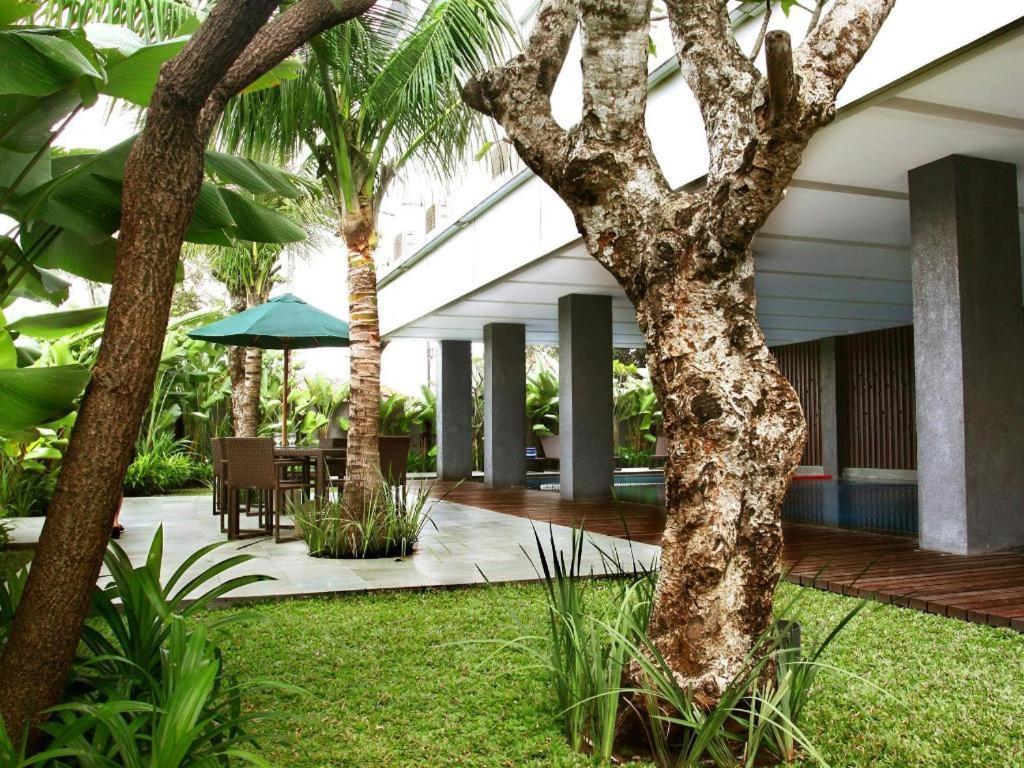 Mitra Bandung Hotel Exterior photo