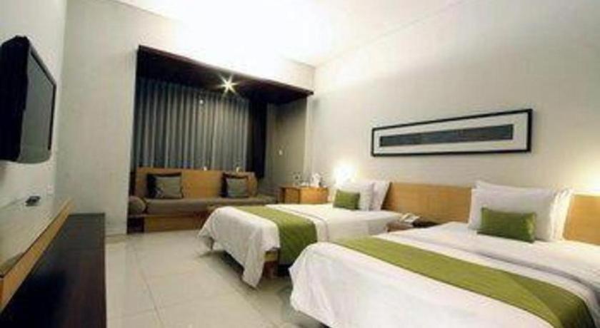 Mitra Bandung Hotel Exterior photo